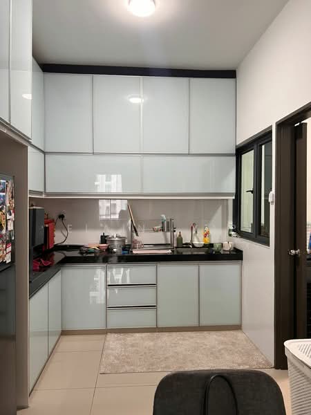 Kondominium untuk Disewa di The Henge - Elaine Yap - Kitchen - PropertyGuru.com.my