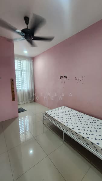 Rumah Teres 2 Tingkat untuk Dijual di Taman Saujana KLIA (Sepang) - Theresa Chew - Bedroom - PropertyGuru.com.my