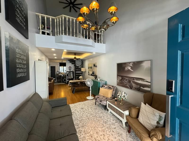 1.5-storey Terraced House for Sale in Taman Perling (Perling) - Joan Tong - Living Room - PropertyGuru.com.my