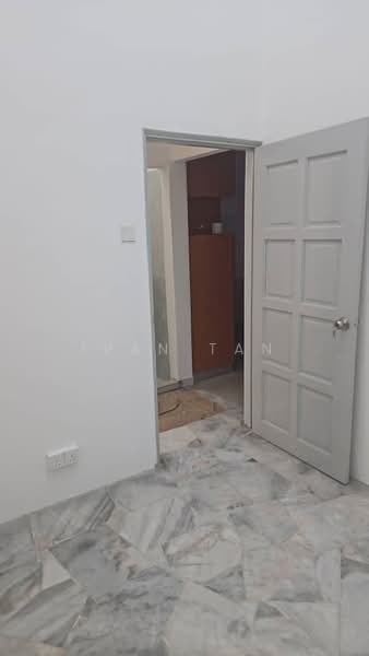 Rumah Teres 1 Tingkat untuk Dijual di Taman Puchong Perdana (Puchong) - Ivan Tan - Interior - PropertyGuru.com.my