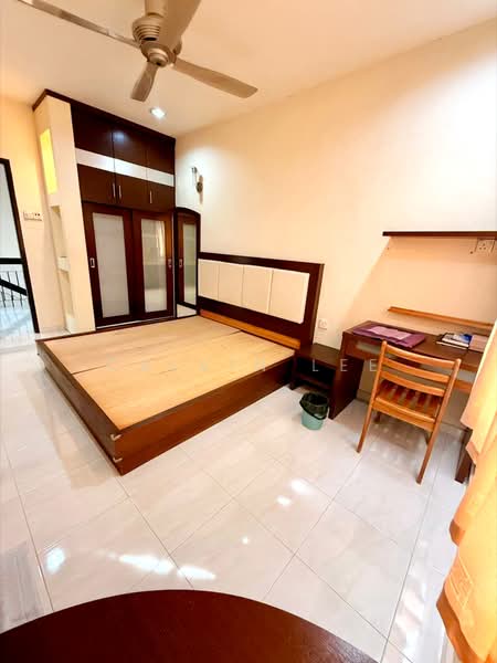 Rumah Teres 2 Tingkat untuk Dijual di Bandar Putra (Kulai) - Calvin Lee - PropertyGuru.com.my