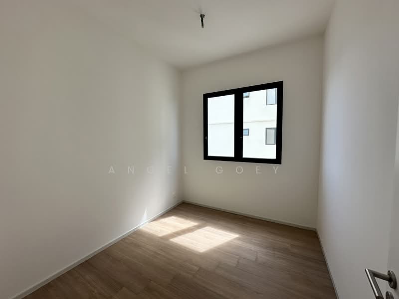 Service Residence for Sale at Laurel Residence - Angel Goey - Bedroom - PropertyGuru.com.my