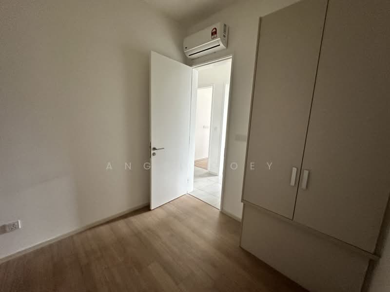 Service Residence for Sale at The Goodwood Residence - Angel Goey - Bedroom - PropertyGuru.com.my