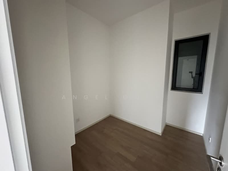 Service Residence for Sale at The Goodwood Residence - Angel Goey - Bedroom - PropertyGuru.com.my