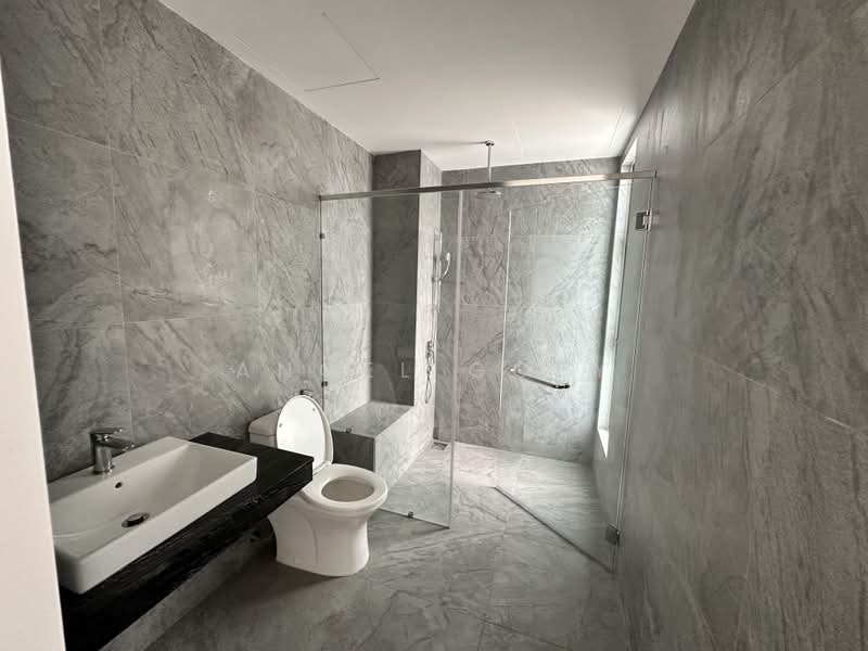 Service Residence for Sale at The Goodwood Residence - Angel Goey - Bathroom - PropertyGuru.com.my