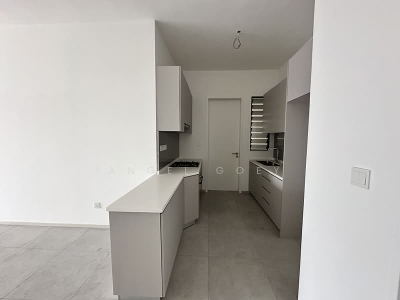 Service Residence for Sale at The Goodwood Residence - Angel Goey - Kitchen - PropertyGuru.com.my