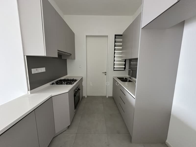 Service Residence for Sale at The Goodwood Residence - Angel Goey - Kitchen - PropertyGuru.com.my