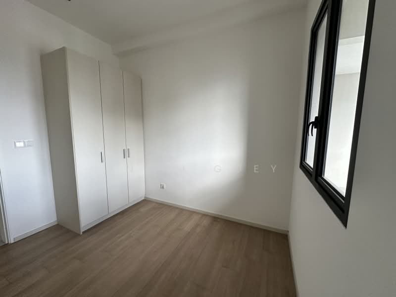 Service Residence for Sale at The Goodwood Residence - Angel Goey - Bedroom - PropertyGuru.com.my