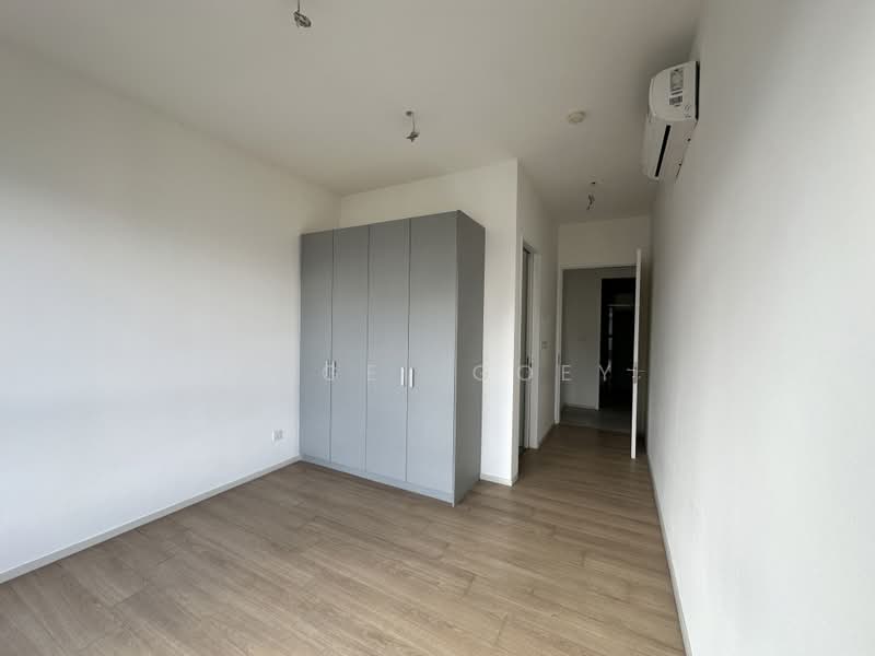 Service Residence for Sale at The Goodwood Residence - Angel Goey - Bedroom - PropertyGuru.com.my