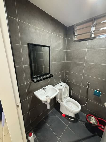 Service Residence for Rent at Midas @ Seri Alam - Vivian Abdullah - Bathroom - PropertyGuru.com.my
