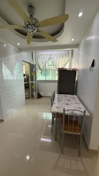 Pangsapuri untuk Dijual di Halaman Cendana - Aswad . - Dining Room - PropertyGuru.com.my