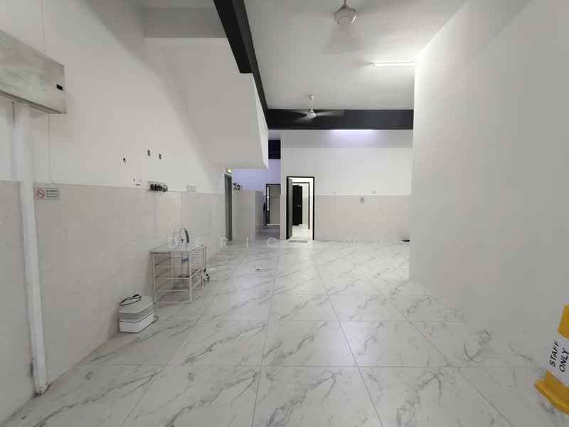 Shop for Rent in Desa Petaling (Kuala Lumpur) - Derick Wu - Interior - PropertyGuru.com.my
