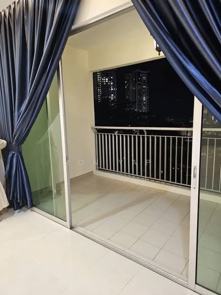 Kondominium untuk Dijual di Riana Green East - Ron Yap - Balcony - PropertyGuru.com.my