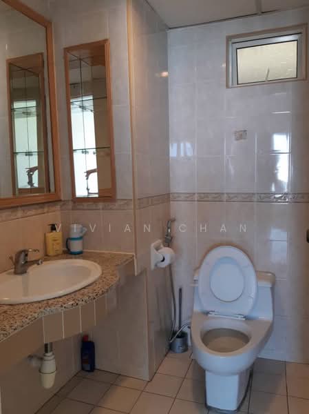 Condominium for Rent at Gold Coast Resort Condominium - Vivian Chan - Bathroom - PropertyGuru.com.my