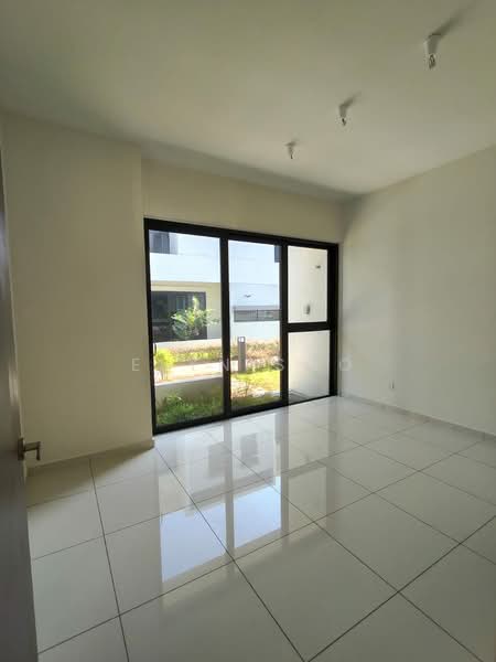 Semi-Detached House for Sale in Twentyfive7 (Tanjong Duabelas) - Elyn Soo - Interior - PropertyGuru.com.my