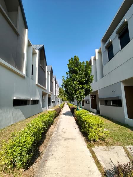 Semi-Detached House for Sale in Twentyfive7 (Tanjong Duabelas) - Elyn Soo - Exterior - PropertyGuru.com.my
