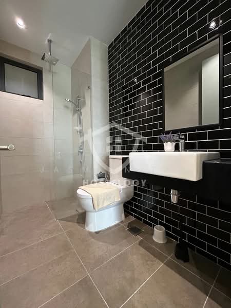 Service Residence for Rent at Union Suites - Jasminn Tan - Bathroom - PropertyGuru.com.my
