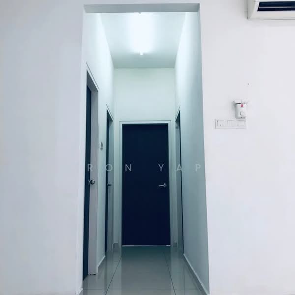 Servis Apartment untuk Dijual di Seasons Garden Residences - Ron Yap - Corridor - PropertyGuru.com.my