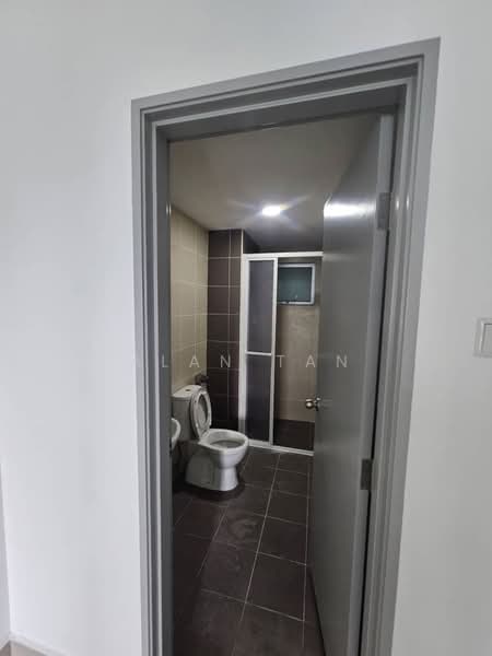 Servis Apartment untuk Disewa di Serviced Residence @ Razak City Residences (RC Residences) - Alan Tan - Bathroom - PropertyGuru.com.my