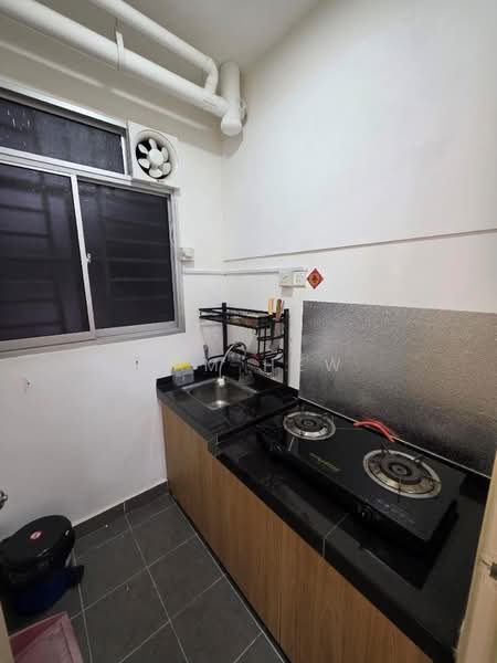 Kondominium untuk Disewa di D' Camellia - Sam Hew - Kitchen - PropertyGuru.com.my