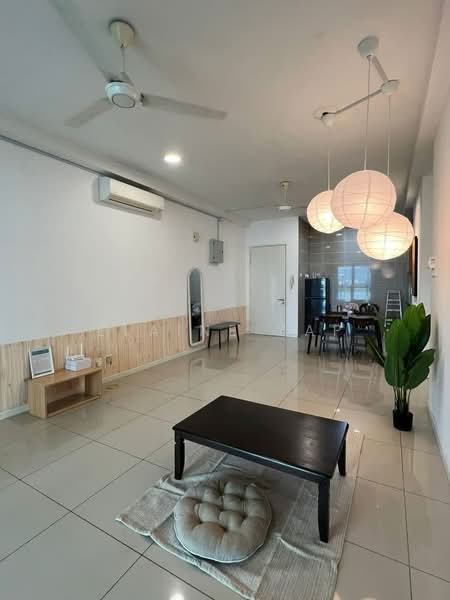 Kondominium untuk Dijual di Residensi Bukit Palma 2 (Palm Hill Residence 2) - Elaine Yap - Living Room - PropertyGuru.com.my