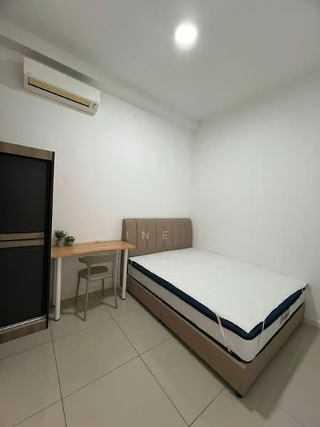 Kondominium untuk Dijual di Residensi Bukit Palma 2 (Palm Hill Residence 2) - Elaine Yap - Bedroom - PropertyGuru.com.my