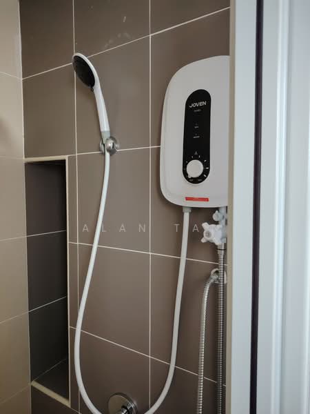 Service Residence for Sale at Serviced Residence @ Razak City Residences (RC Residences) - Alan Tan - Bathroom - PropertyGuru.com.my