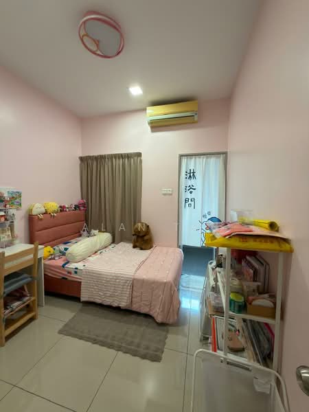Service Residence for Sale at Serviced Residence @ Razak City Residences (RC Residences) - Alan Tan - Bedroom - PropertyGuru.com.my