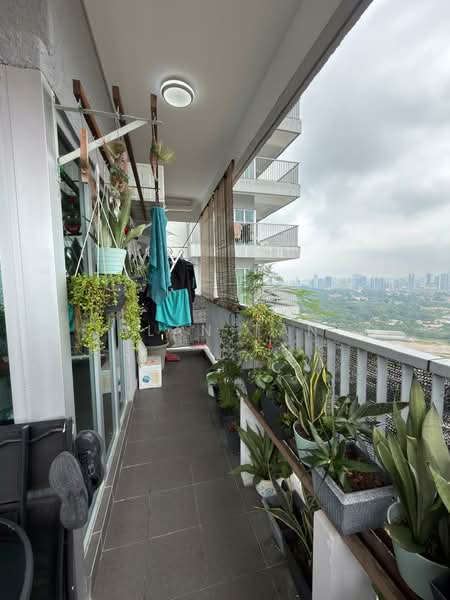 Service Residence for Sale at Serviced Residence @ Razak City Residences (RC Residences) - Alan Tan - Balcony - PropertyGuru.com.my