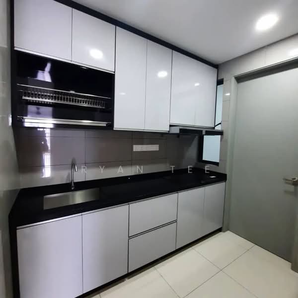 Condominium for Sale at Legend Heights - Ryan Tee - Kitchen - PropertyGuru.com.my