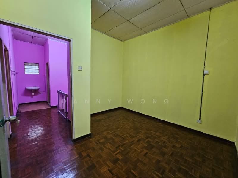 2-storey Terraced House for Sale in Taman Sri Hijau (Rawang) - Danny Wong - PropertyGuru.com.my