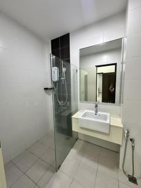 Kondominium untuk Dijual di One Imperial - Shirley Beh - Bathroom - PropertyGuru.com.my