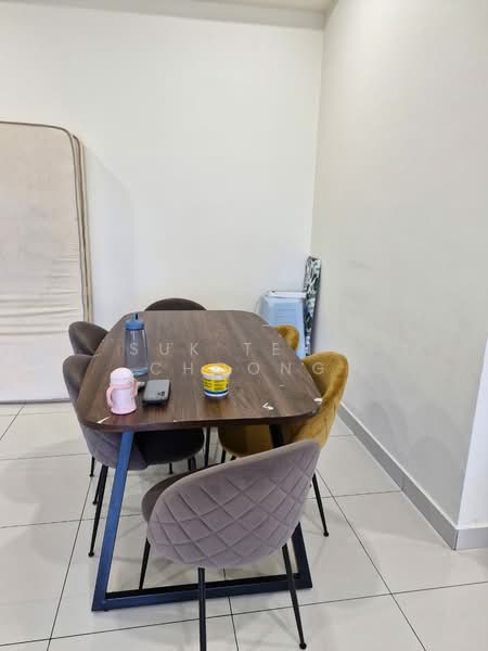Servis Apartment untuk Disewa di Eco Nest @ Eco Botanic - Suk Teng Choong - Dining Room - PropertyGuru.com.my