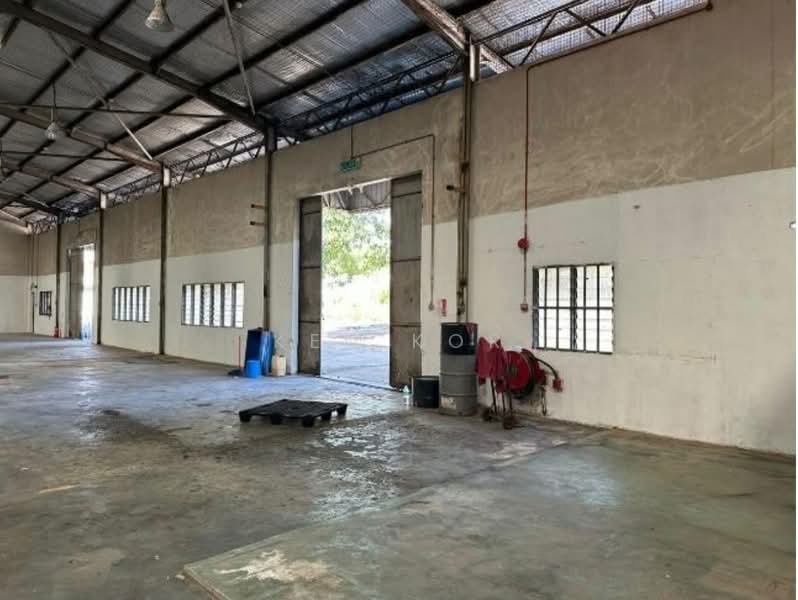 Warehouse for Rent in Kawasan Perindustrian Tebrau 4 (Tebrau) - Ken Kor - Interior - PropertyGuru.com.my