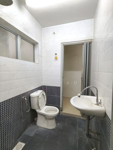 Rumah Teres 2 Tingkat untuk Dijual di Medan Klebang Sentosa (Chemor) - Sam Lam - Bathroom - PropertyGuru.com.my