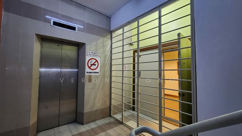Office for Rent in Subang Jaya (Selangor) - Veron Leong - Corridor - PropertyGuru.com.my