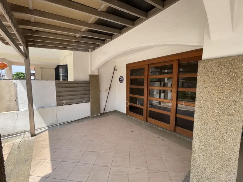 Terraced House for Sale in Usj 2 (Subang Jaya) - Aziz Abdullah - PropertyGuru.com.my