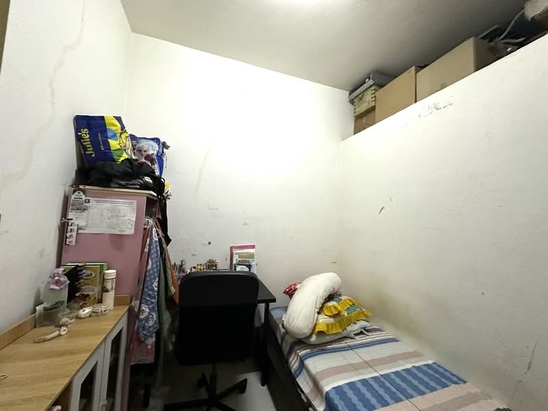 Rumah Teres 2 Tingkat untuk Dijual di Taman Mount Austin (Tebrau) - Daphne Lee - Bedroom - PropertyGuru.com.my