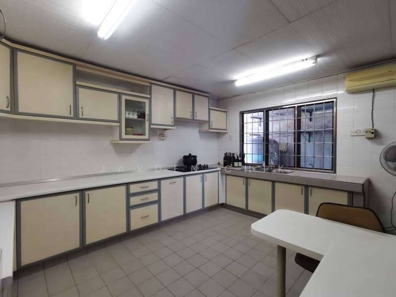 Bungalow for Sale in Taman Desa (Kuala Lumpur) - Jayden Chik - Kitchen - PropertyGuru.com.my