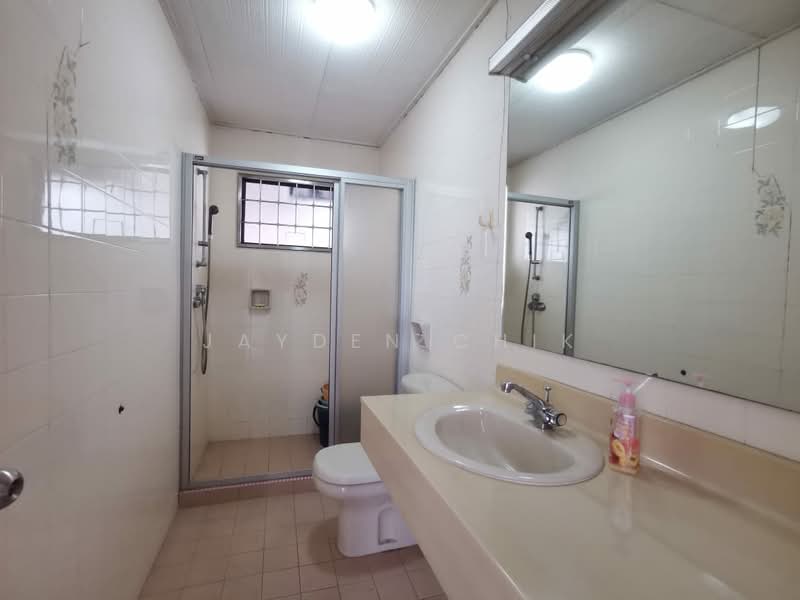 Bungalow for Sale in Taman Desa (Kuala Lumpur) - Jayden Chik - Bathroom - PropertyGuru.com.my