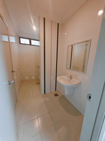 Rumah Banglo untuk Dijual di Valencia (Sungai Buloh) - Pinky Choong - Bathroom - PropertyGuru.com.my
