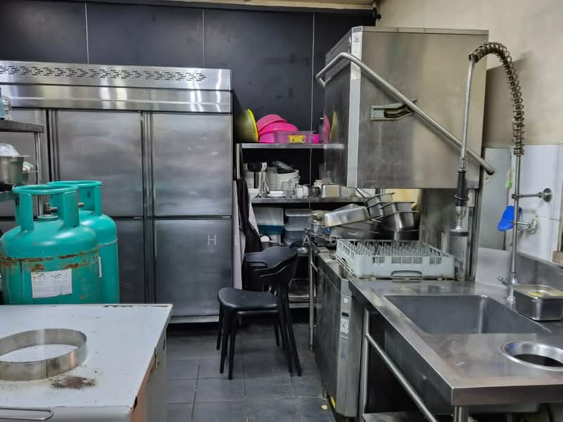 Shop for Rent in Seksyen 13 (Petaling Jaya) - HL Lau - Kitchen - PropertyGuru.com.my