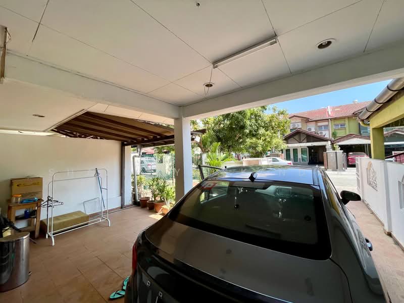 2-storey Terraced House for Sale in Sungai Buloh (Selangor) - Shaziery Iskandar - Exterior - PropertyGuru.com.my