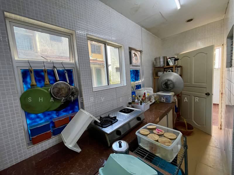 2-storey Terraced House for Sale in Sungai Buloh (Selangor) - Shaziery Iskandar - PropertyGuru.com.my