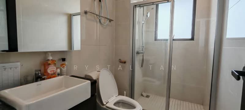 Condominium for Sale at Royal Strand @ Country Garden Danga Bay - Crystal Tan - Bathroom - PropertyGuru.com.my