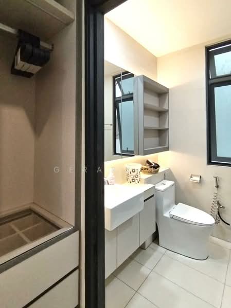 Servis Apartment untuk Disewa di 8Scape Residence @ Sutera - Gerard Lo - PropertyGuru.com.my