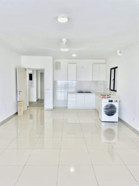 Service Residence for Sale at Huni @ Eco Ardence - Hailey Ho - Kitchen - PropertyGuru.com.my