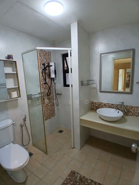 Kondominium untuk Disewa di Opal Damansara - Ruby Leong - Bathroom - PropertyGuru.com.my