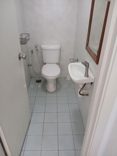 Kondominium untuk Disewa di Opal Damansara - Ruby Leong - Bathroom - PropertyGuru.com.my