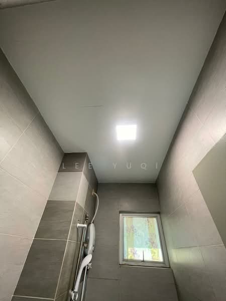 Condominium for Rent at Zeta Deskye (Alam Saujana) - Lee Yuqi - Bathroom - PropertyGuru.com.my